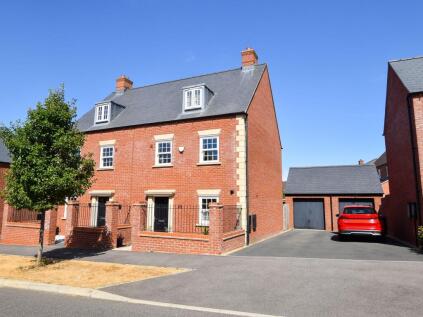 Hexham Street, Towcester, NN12