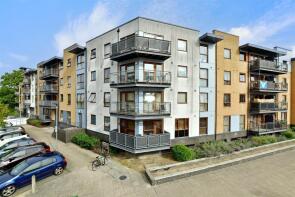 154, Howlands Court, Commonwealth Drive, Three Bridges, Crawley RH10 1AW