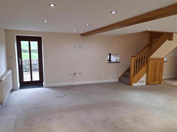 Living Room.jpg