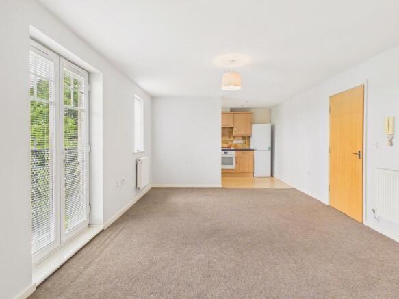 Lounge/Kitchen
