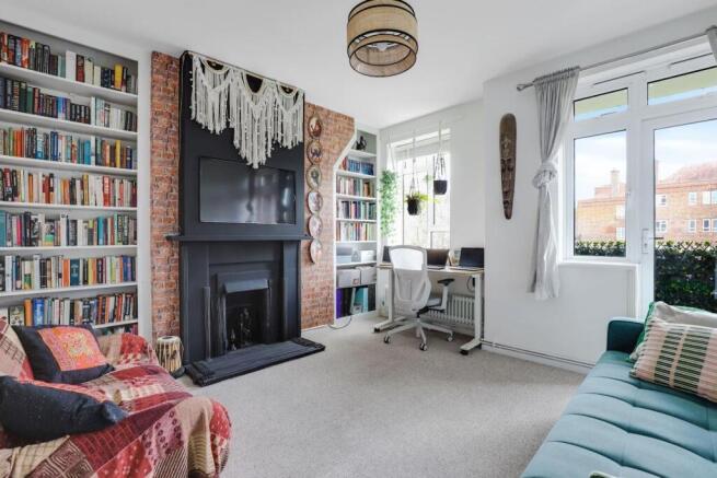 11-1d96JHPropWorld - FLat 18, Mellor House - 13-me