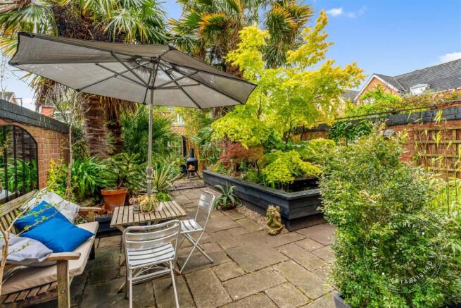 Barquentine Place, HernCrabtree (1).jpg