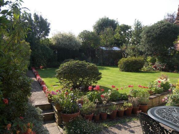 GARDEN