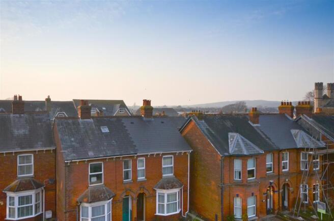 View from First Floor - Newport - Isle of Wight Es