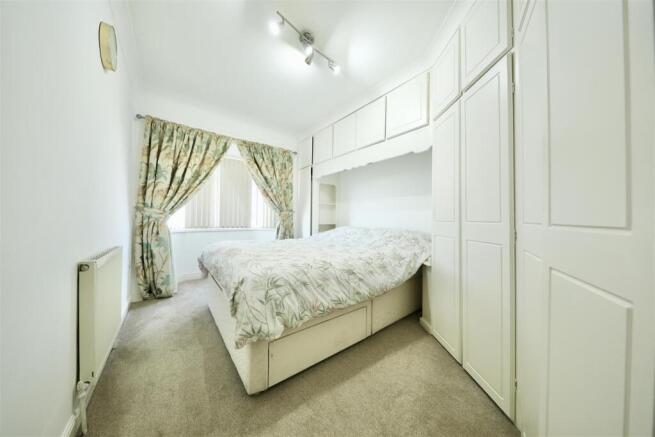 3 bed Semi-Detached for sale Image 4