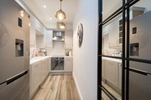 46a, Salford Road, London SW2 4BQ