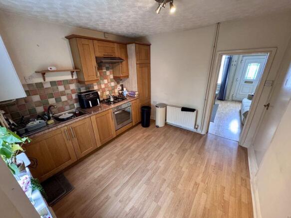 BREAKFAST KITCHEN