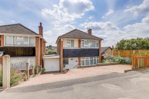 50, Revelstoke Way, Nottingham NG5 5AR