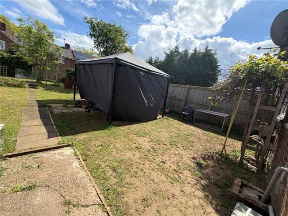 3 bed Semi-Detached for sale Image 8
