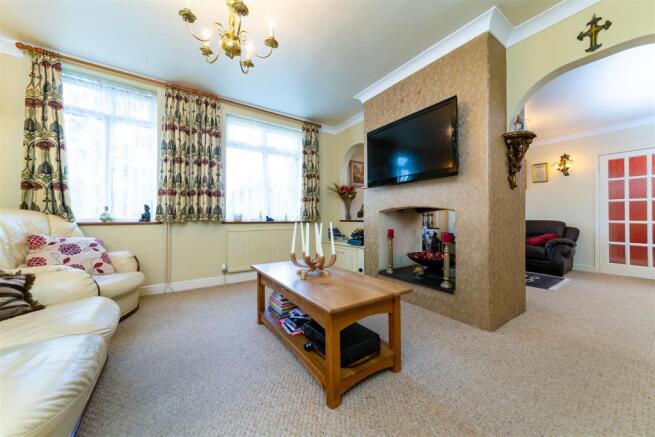 51 Ampthill Road (10 of 42).jpg