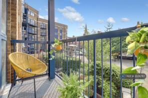 Flat 18, 54, Folgate Street, London E1 6UN