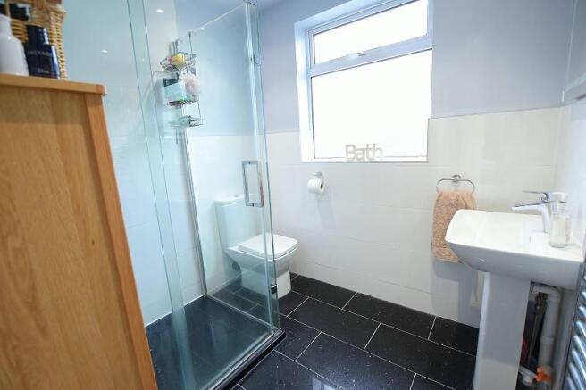 Family shower room/wc