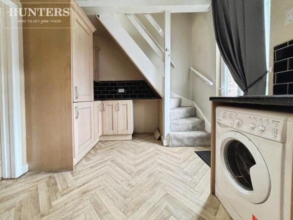 3 bed Terraced to rent Image 5