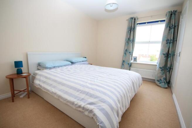 BEDROOM 2