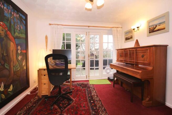 Photo 6