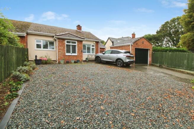 3-bed semi-detached on Nayland Road, Colchester, CO6, £450,000