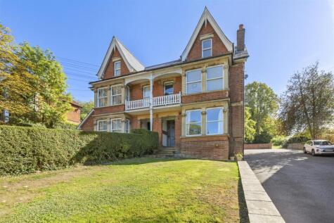 Amersham Hill, High Wycombe