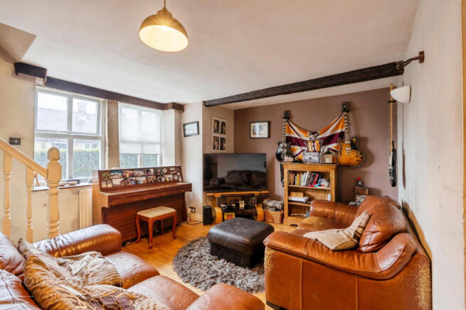 2 bed Apartment for sale Image 6