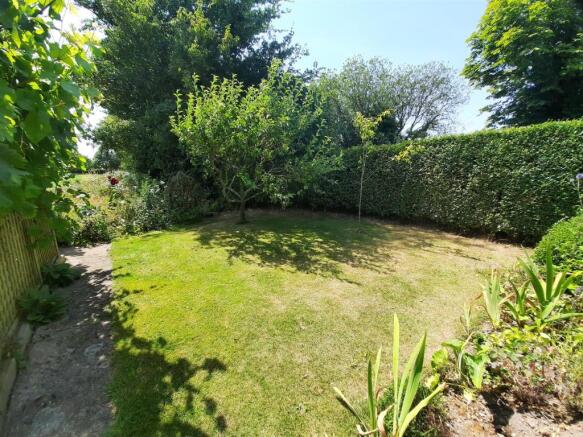 Side And Rear Gardens