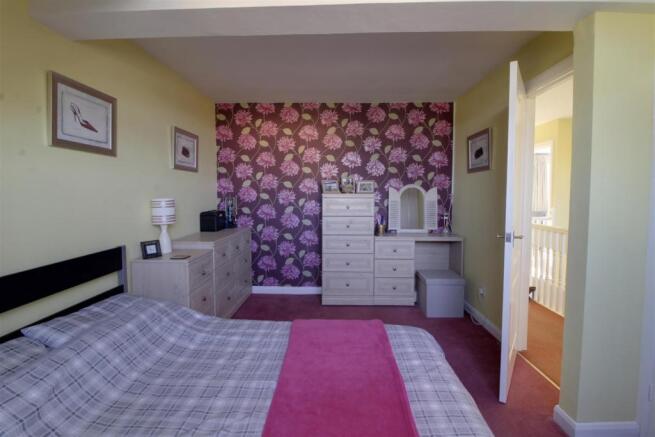 Bedroom 2..jpg