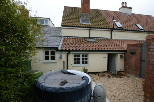 Photo 11