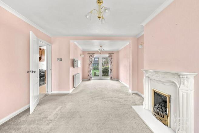 Lounge / Dining Room