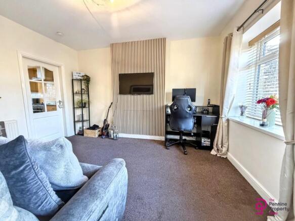 2 bed Cottage for sale Image 6