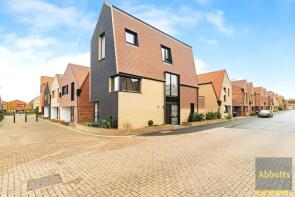 7, Cheshire Walk, Basildon SS14 3TW