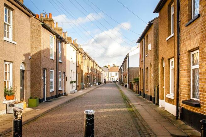 Woollard Street (1).jpg