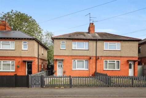 NN10, East Crescent, Rushden
