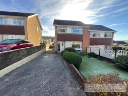 4, Parkland Crescent, Tonyrefail CF39 8PF