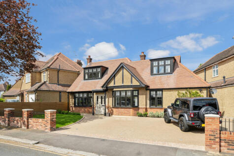 St Michaels Road, Broxbourne, EN10