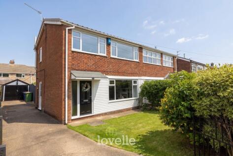 Ancaster Avenue, Grimsby, DN33