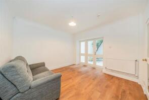 Flat 2, 28 29 Chase Court, Beaufort Gardens, London SW3 1QQ