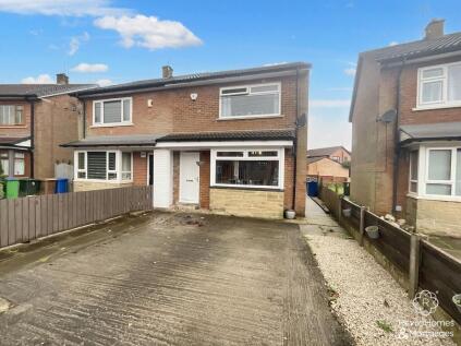 Birch Crescent, Newhey, OL16