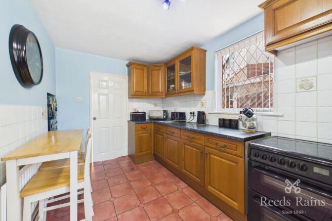 3 bed Semi-Detached for sale Image 11