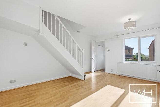 73 North End Drive,