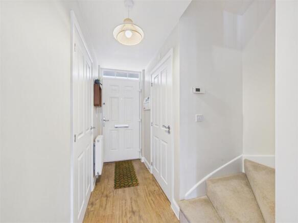 2 bed Semi-Detached for sale Image 5