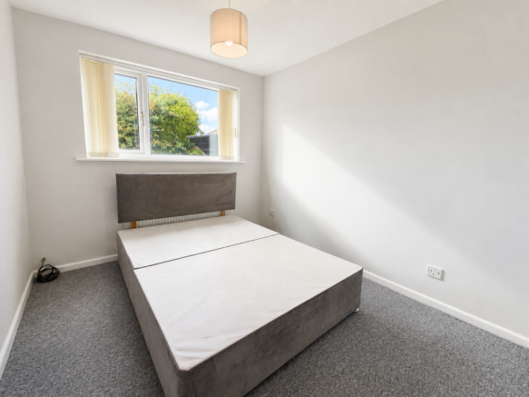 1 bed Flat to rent Image 9