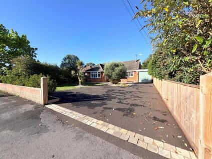 Parley Close, West Parley, Ferndown