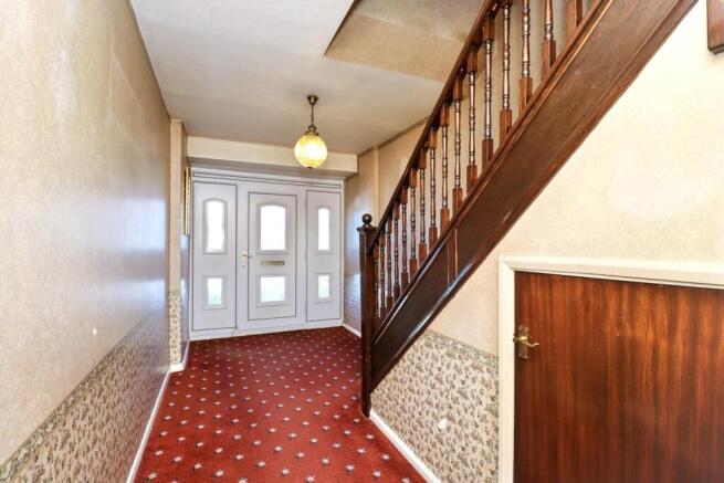 4 bed Semi-Detached for sale Image 8