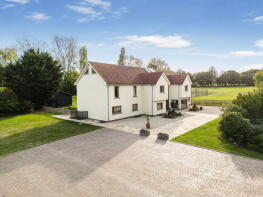 Lindsell House, Holders Green Road, Dunmow CM6 3QJ