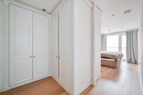 Apartment 13, Theatro Tower, Creek Road, London SE8 3FD