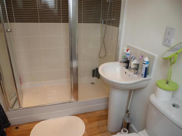 En-suite Bathroom