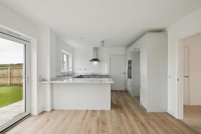 Dining/Kitchen