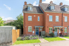 24, Mallard Court, Oakham LE15 6RQ