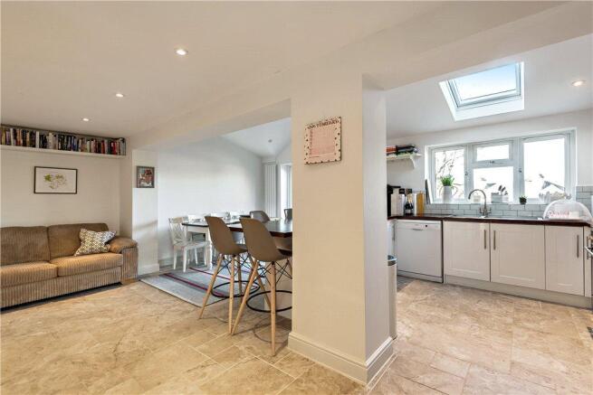 Kitchen/Breakfast Rm