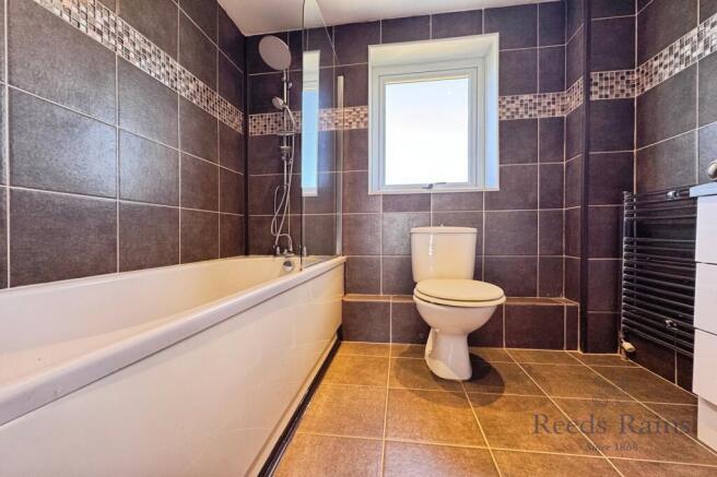 3 bed Detached for sale Image 5
