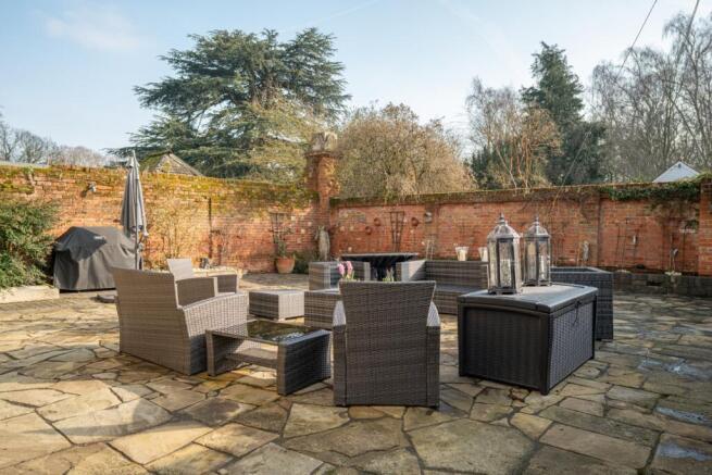 Side Courtyard