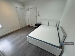 Flat 4, 2, Blenheim Gardens, Wallington SM6 9PH